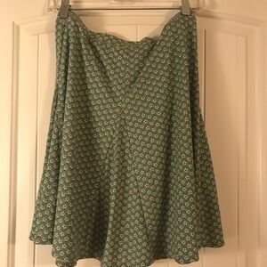 🌸MAX STUDIO Lightweight Skirt